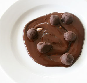 Educating CHildren|Preschool|Science|food|Melting Chocolate