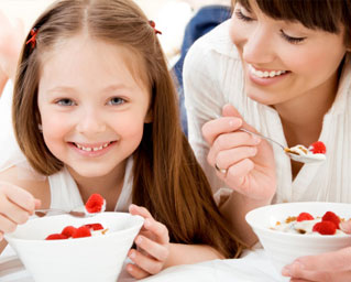 Educating CHildren|Preschool}Kitchen|Language|Do You Like Your Yogurt?