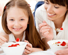 Educating CHildren|Preschool}Kitchen|Language|Do You Like Your Yogurt?